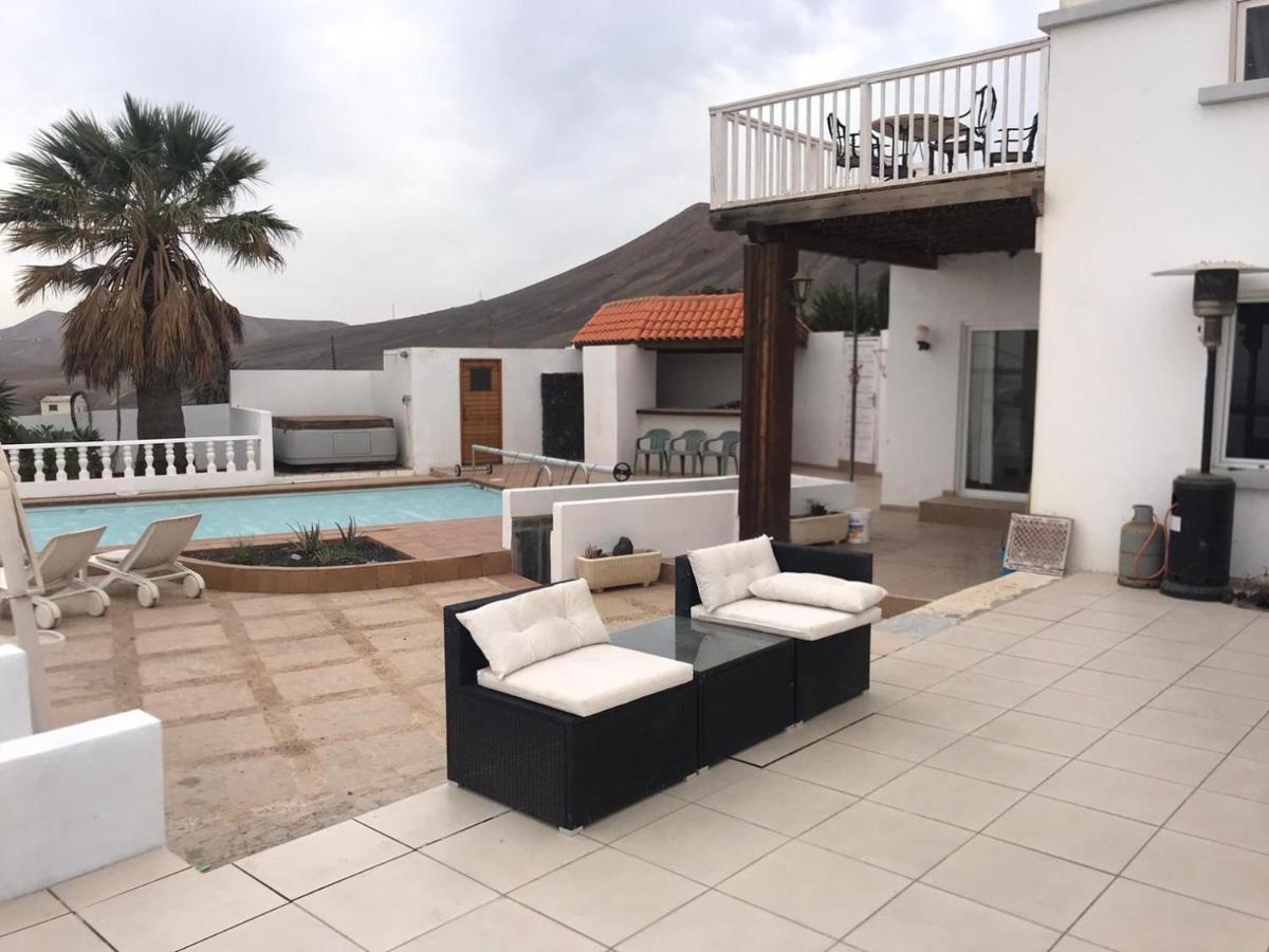 Villa Casa Nira à Mácher Extérieur photo